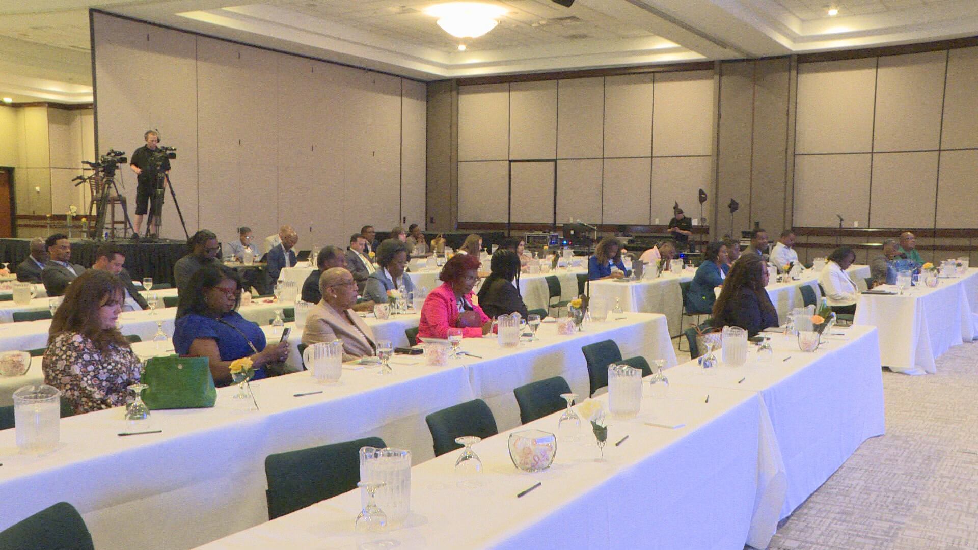 Global business leaders hold inaugural summit in Monroe for underinvested businesses - Vimarsana News