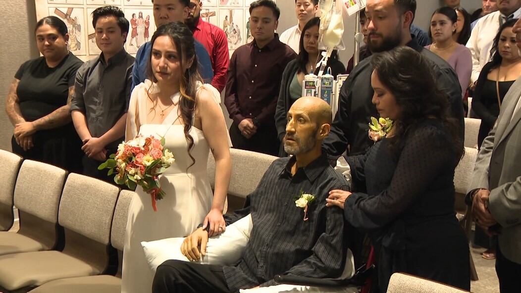 Father's dying wish to walk daughter down the aisle comes true with hospital wedding - Vimarsana News